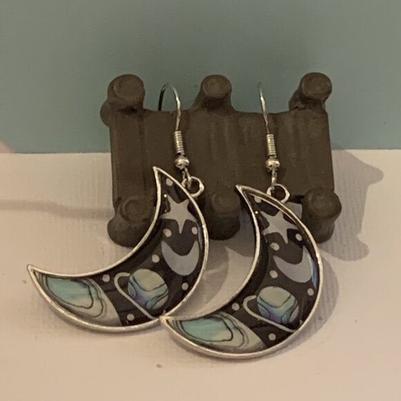 Moon Earring, Science Earring, Planet Earring, Punk Goth Earring, Nature Earring - Picture 4 of 6